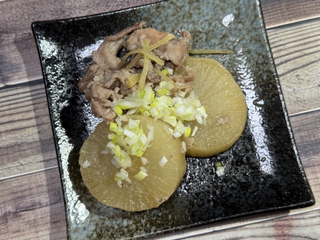 【リョウリ特製！】冷凍大根＆豚バラが「溶けて旨い」禁断の酒肴に！？みんなで悶絶「豚大根極上溶け煮」なんだよぉぉ！！